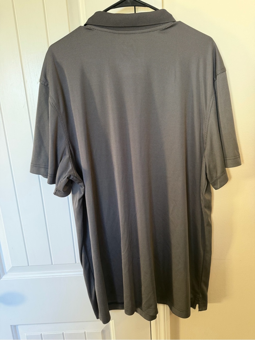 Member’s Mark Luxe Polo Men’s XXL Gray Micro Dot Performance Shirt - Picture 3 of 7